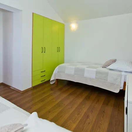 Comfortable Oasis Perfect For 2 Hvar Town